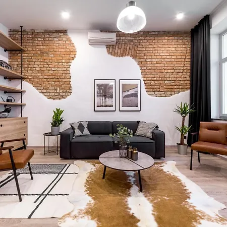 Apartmánový Dům U Tomana 4*